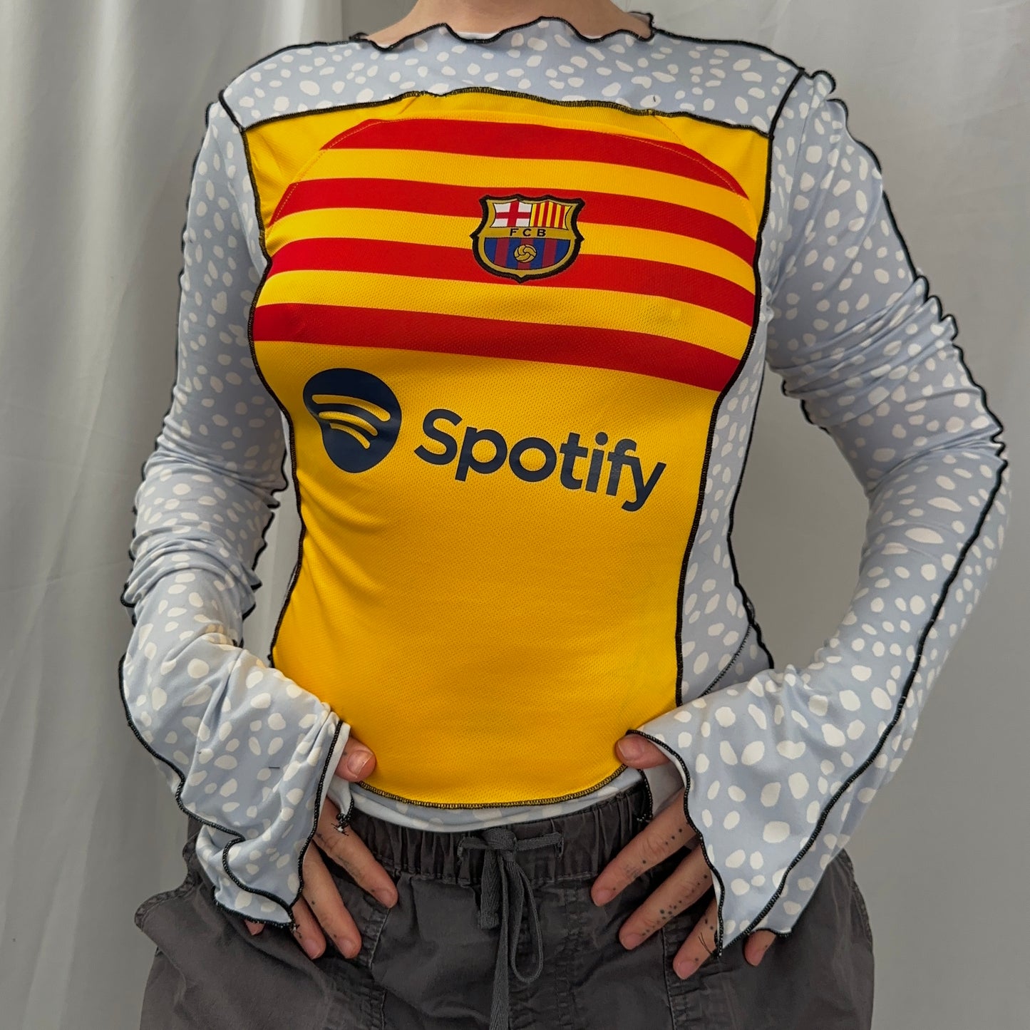Hood Baby FCB Barcelona Jersey Top Sz S-M