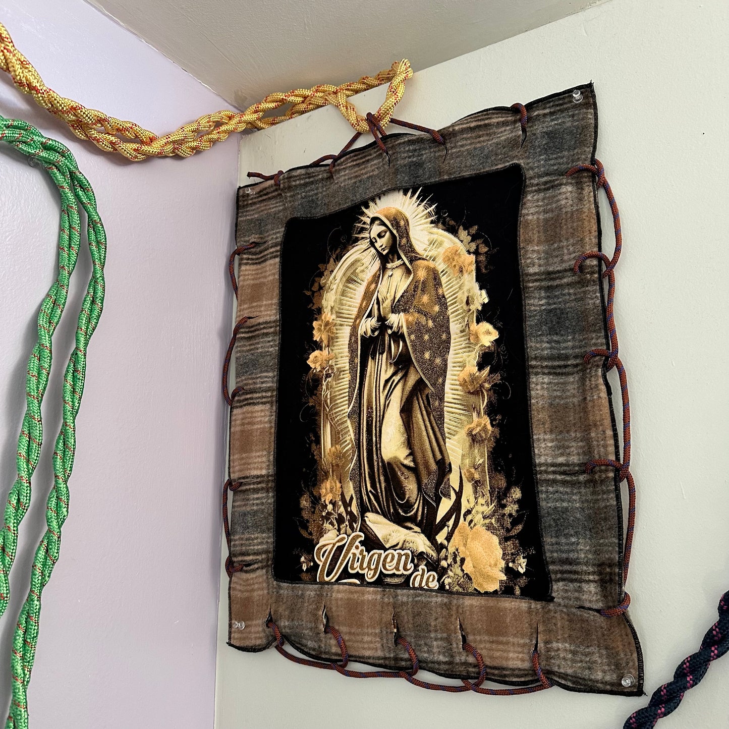 Escapularios Gold (Altadena Fundraiser Item)