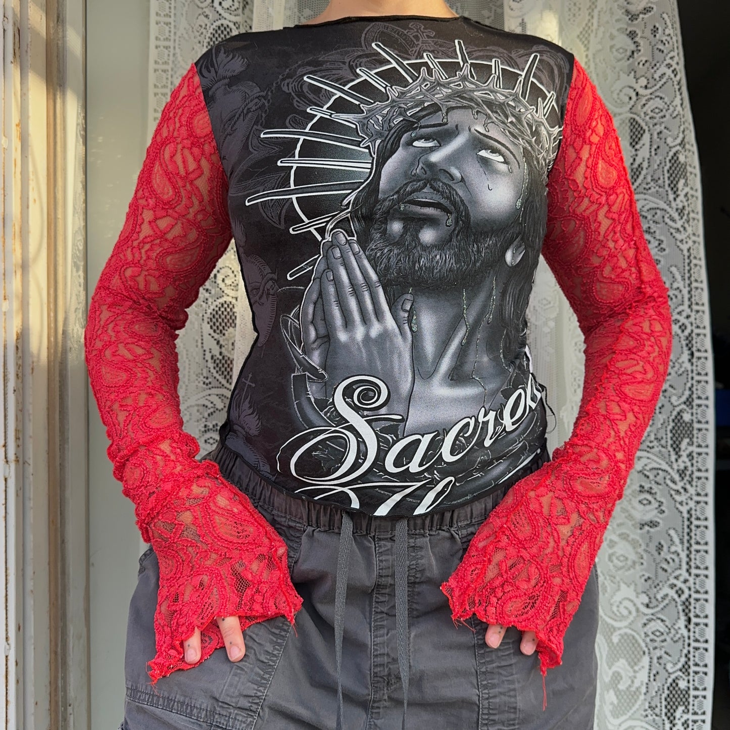 Red & Black Cristo Top Lace XS-S