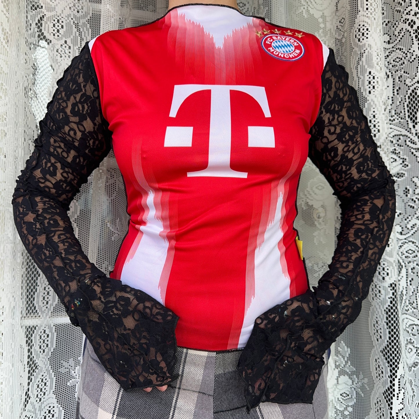 Bayern Munich Hood Baby Jersey Choose Size