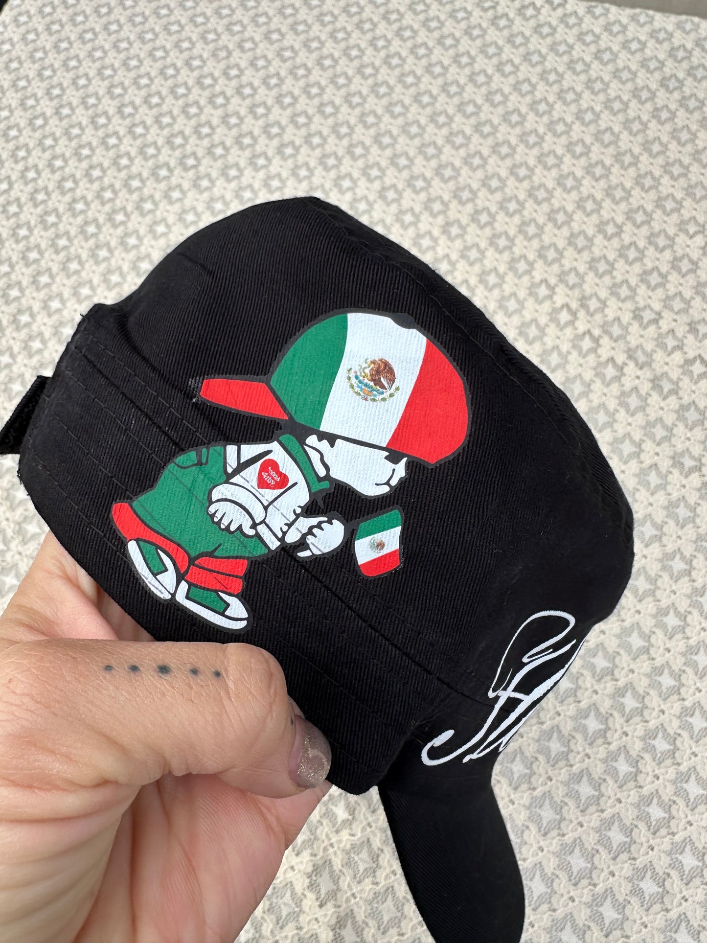 Black Mexico Script Hat